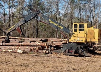 2005 Tigercat 240B Log Loader